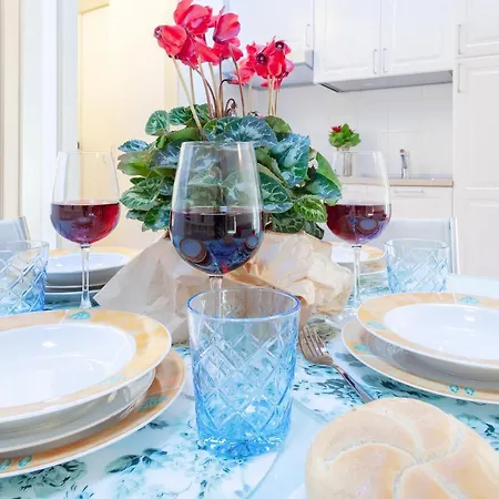 Ex Tribunale Palazzo Bentivoglio Apartamento *