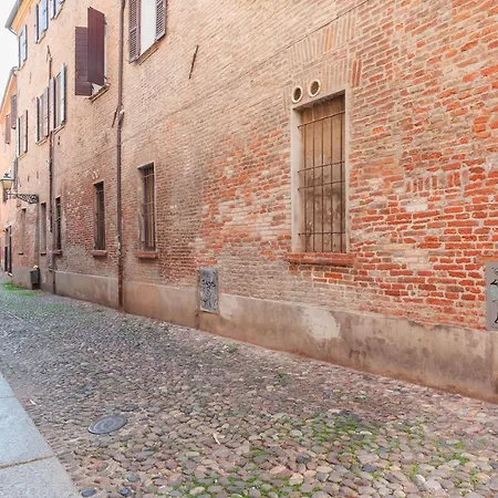 Apartment Ex Tribunale Palazzo Bentivoglio