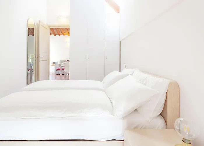 Ex Tribunale Palazzo Bentivoglio Apartament *